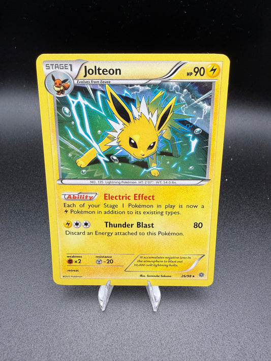 Jolteon
Ancient Origins • 26/98 • Holo